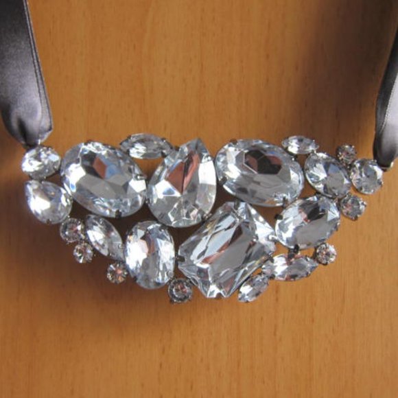 Nordstorm Statement Necklace - Picture 2 of 3